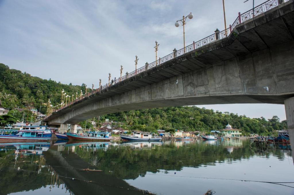Edotel Minangkabau Padang  Buitenkant foto